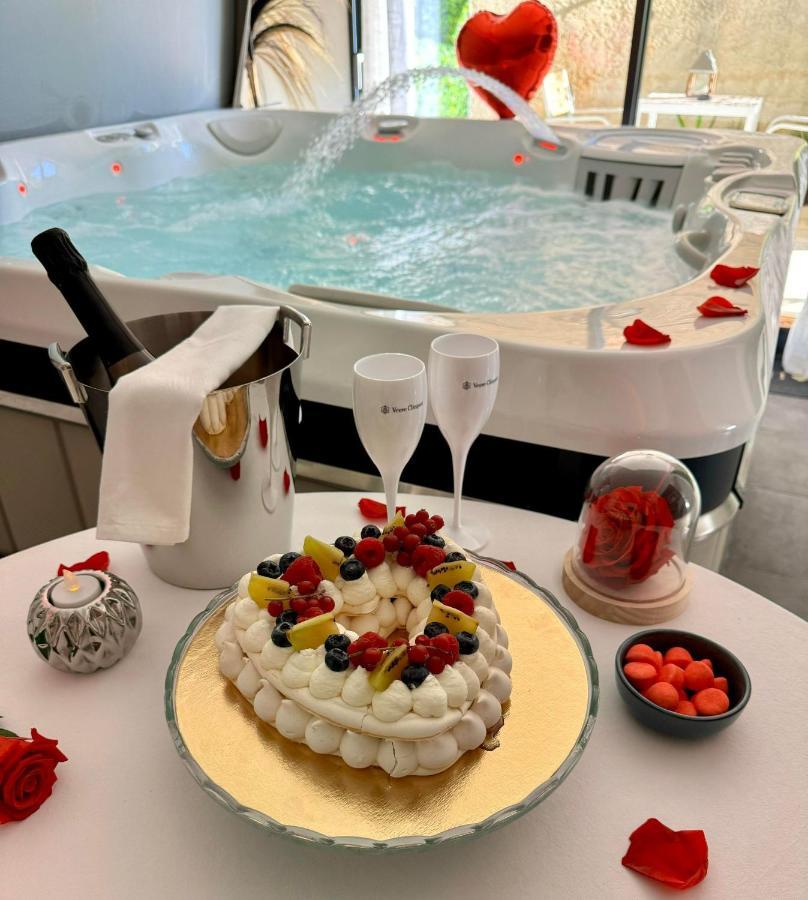 Casa Amor & Spa, Appartement Suite Jacuzzi & Piscine Chauffee Montfort-sur-Argens Luaran gambar