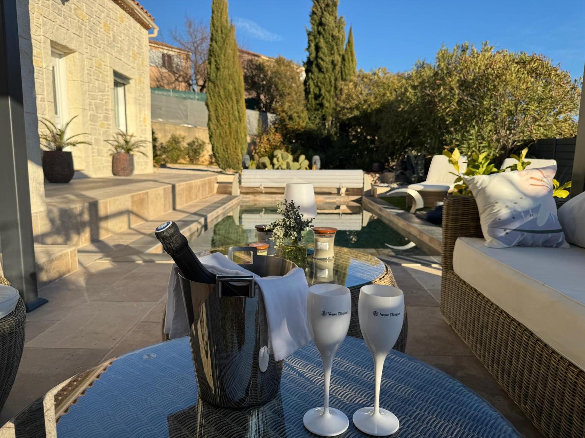 Casa Amor & Spa, Appartement Suite Jacuzzi & Piscine Chauffee Montfort-sur-Argens Luaran gambar